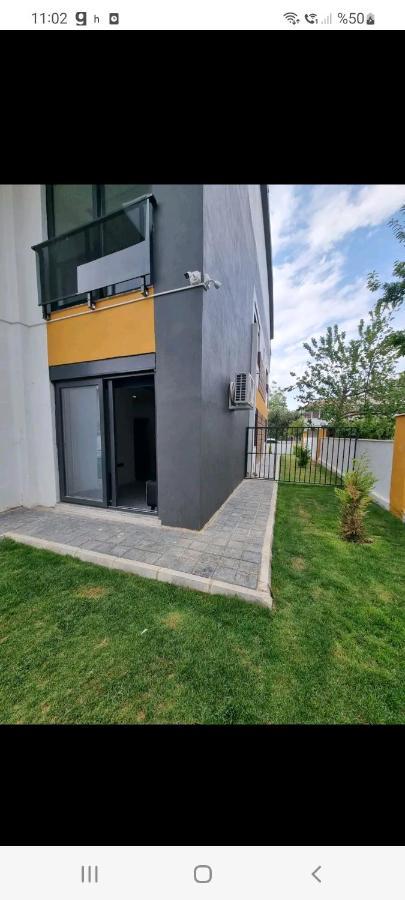 Aloha Airport Guest Home Altinkum  Exterior photo