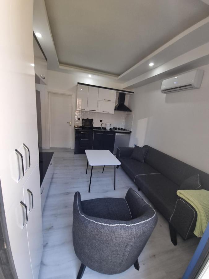 Aloha Airport Guest Home Altinkum  Exterior photo